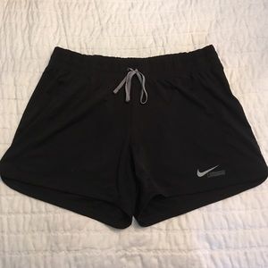 NIKE 💪 Athletic Shorts Sz M