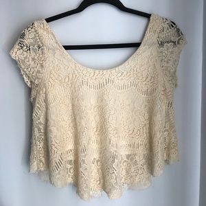 Lace Cream Crop Top - Boutique