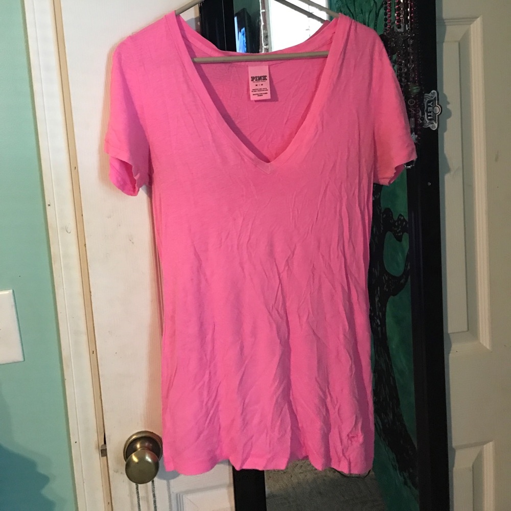 VS pink v neck