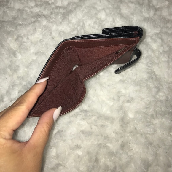 CHANEL Classic Flap Wallet - Picture 3 of 7