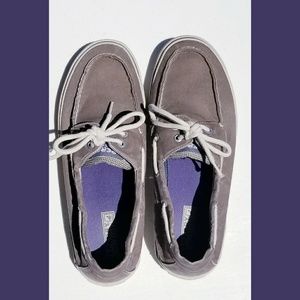Men's Grey Sperries Size 11
