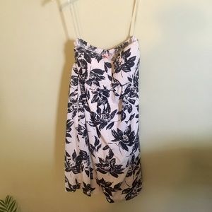 Floral T-shirt-dress