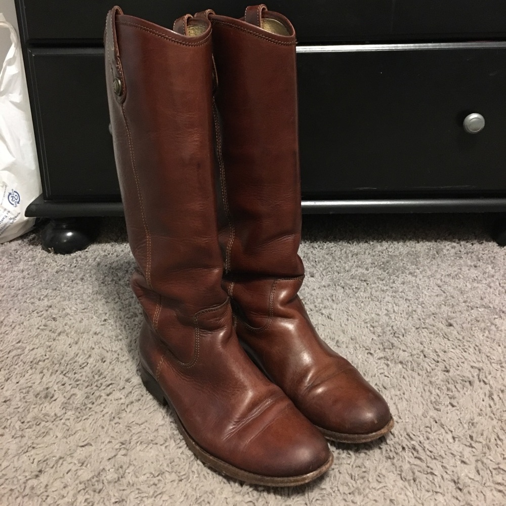 Frye Melissa button riding boot size 7