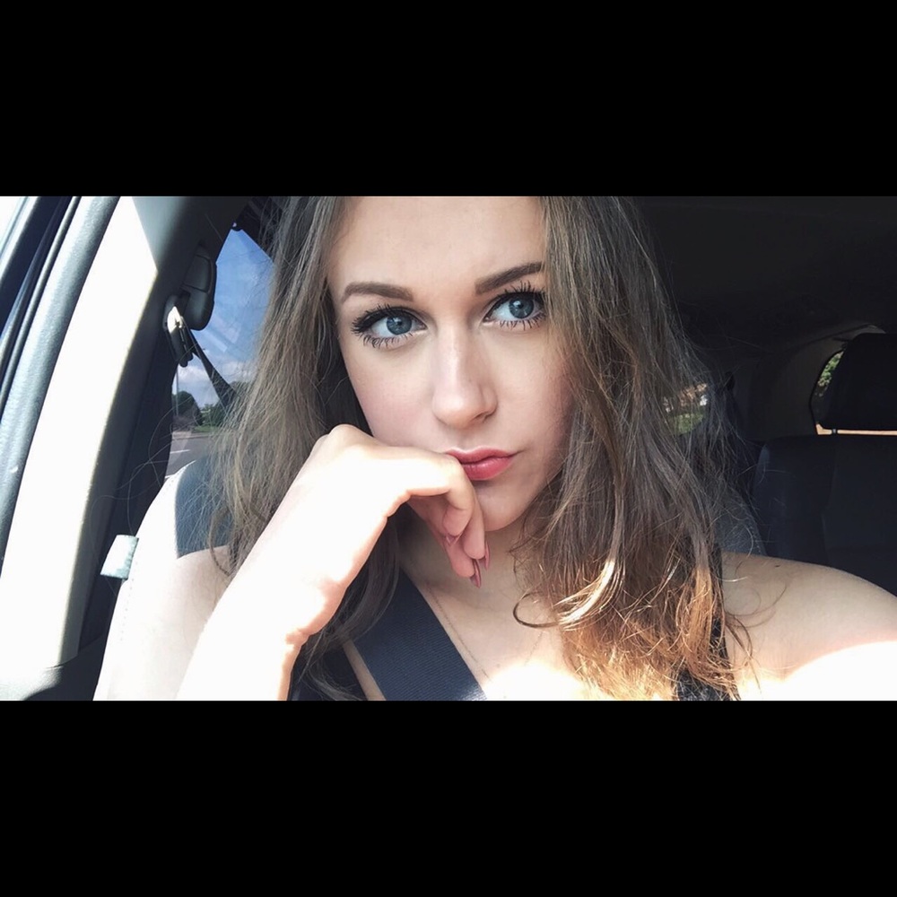 Meet your Posher, Marisa