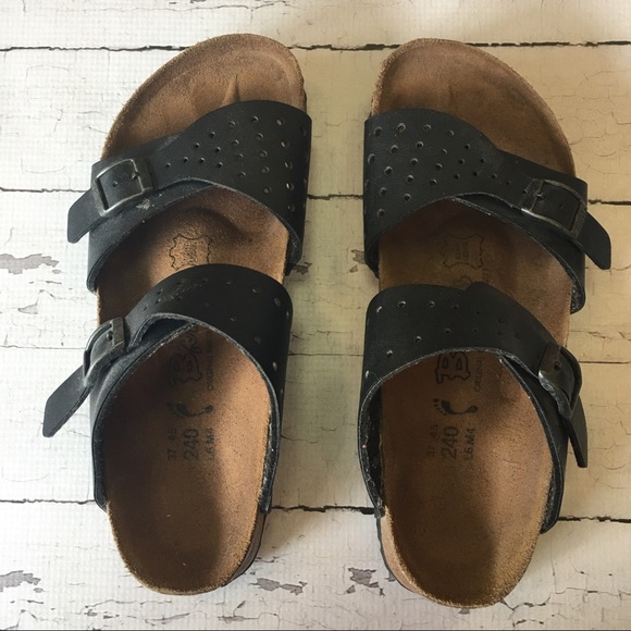 Shoes - Women's size 6 Birki's by Birkenstock