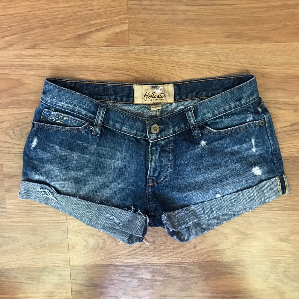 Hollister jean shorts