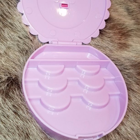 ❤️ NEW Cute False Eyelashes Case [Purple] - Picture 3 of 4