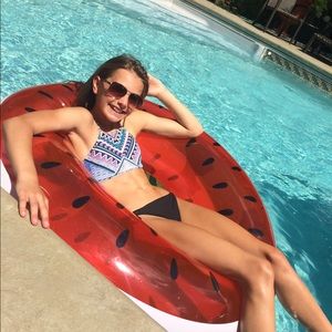 Meet your Posher, Emma