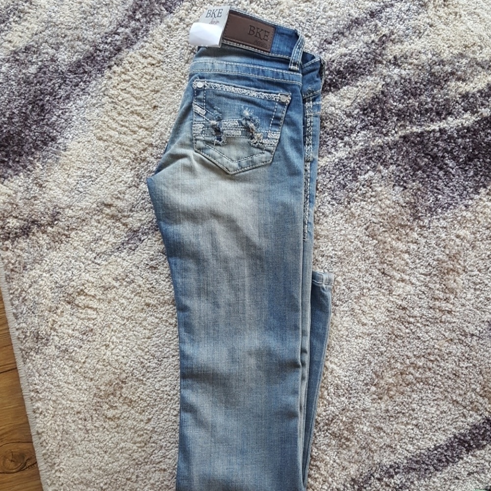 Brand New BKE Stella 24R