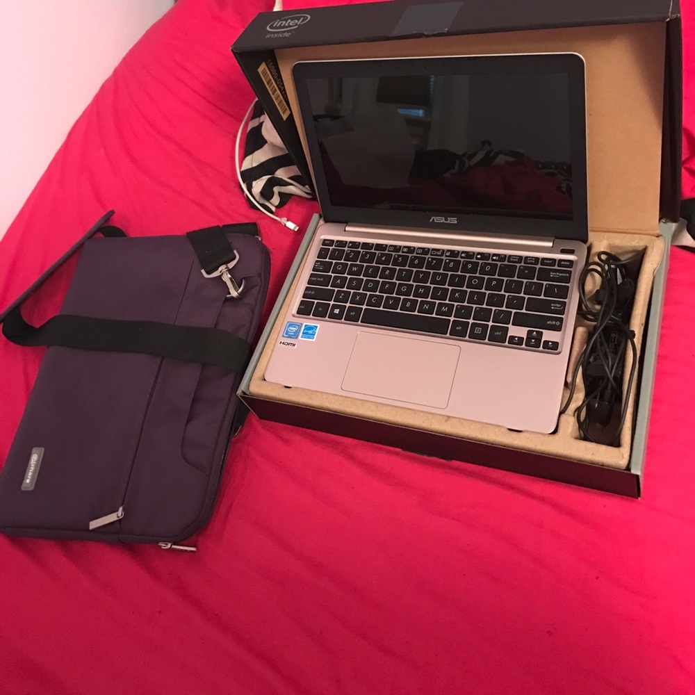 Laptop for sale!!