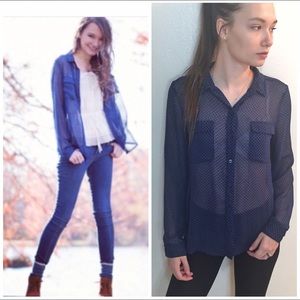 Old navy button up blue and white