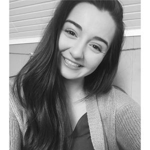 Meet your Posher, Sara