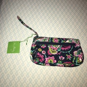 VERA BRADLEY WRISTLET