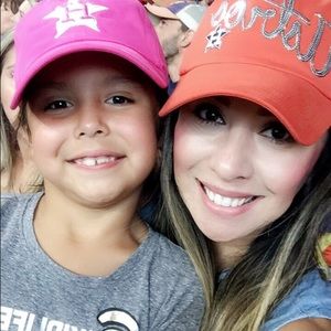 Meet your Posher, Ramona