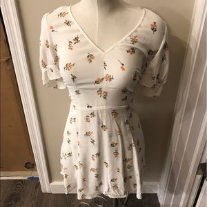 Reformation Dress . Brand new!! Never been worn
