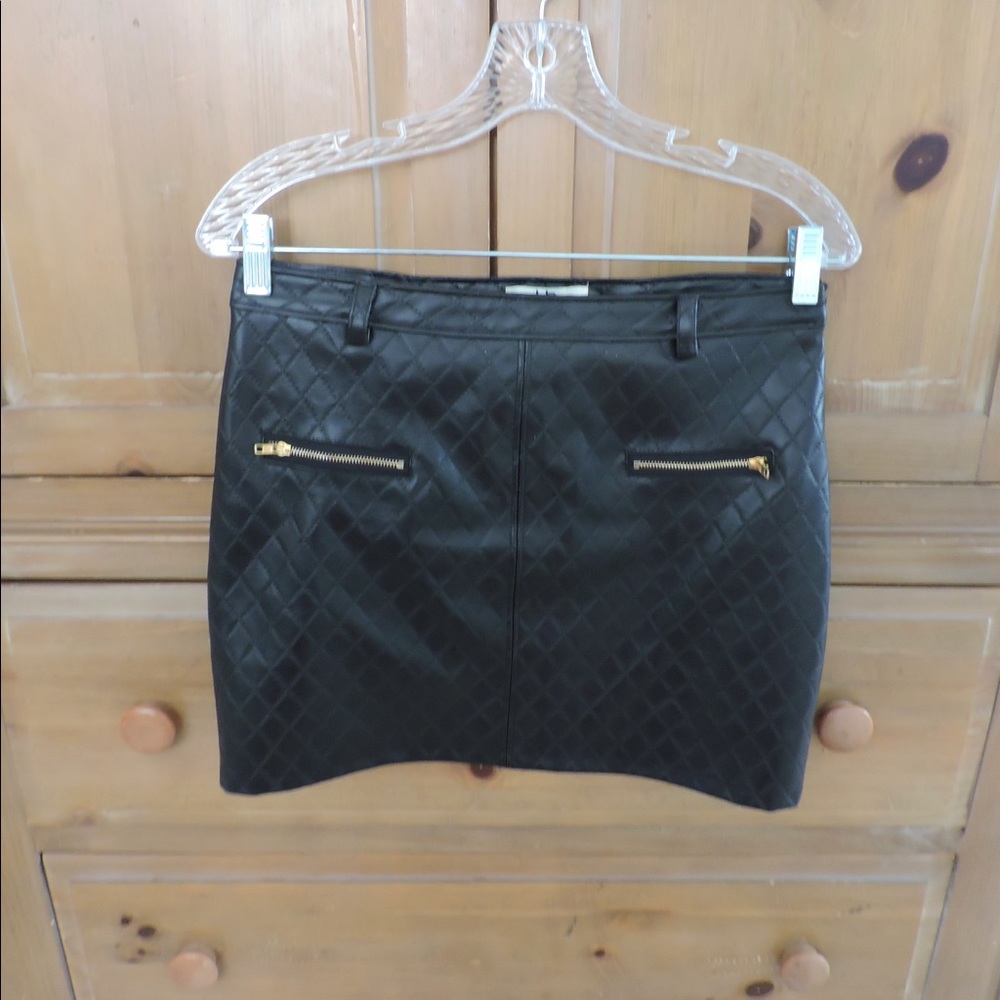 Black leather skirt!