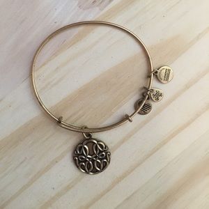 Path of Life charm Alex & Ani