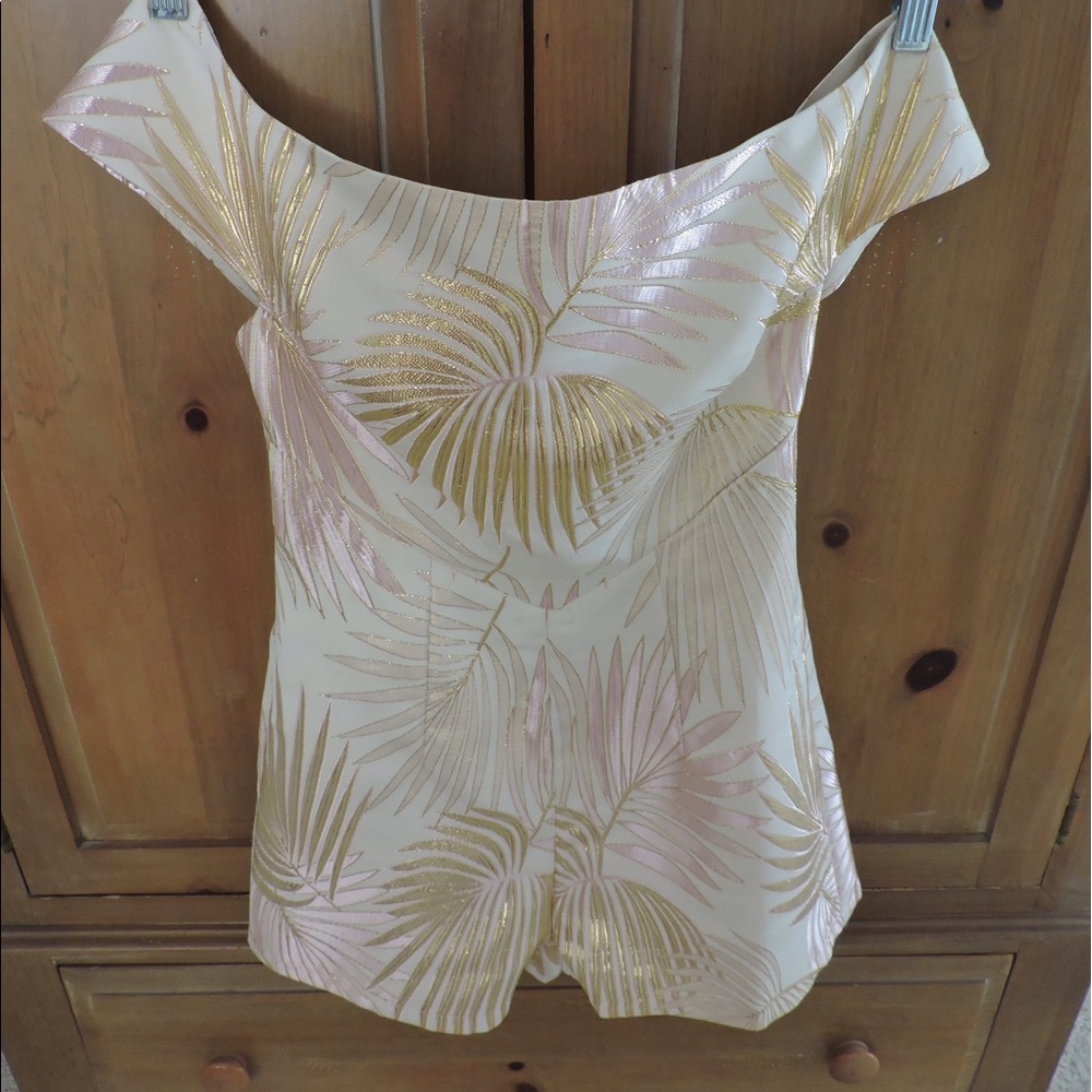 Beach floral romper!