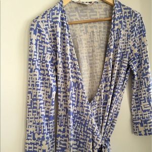 DVF vintage wrap dress in royal blue and white.