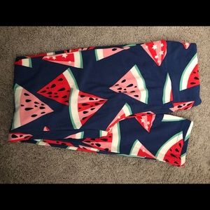 Lularoe OS watermelon leggings!!!🍉