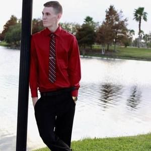 Meet your Posher, Devin