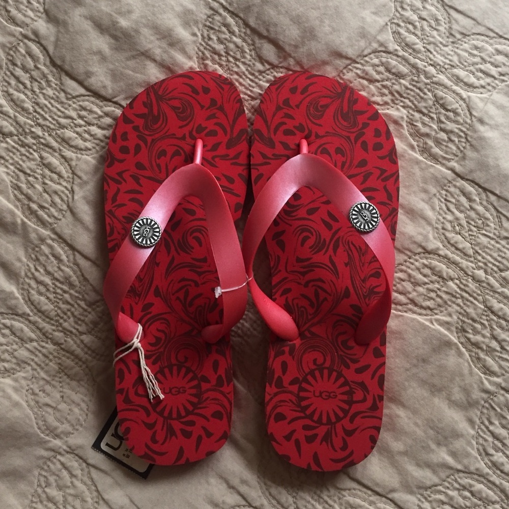Ugg Flip Flops