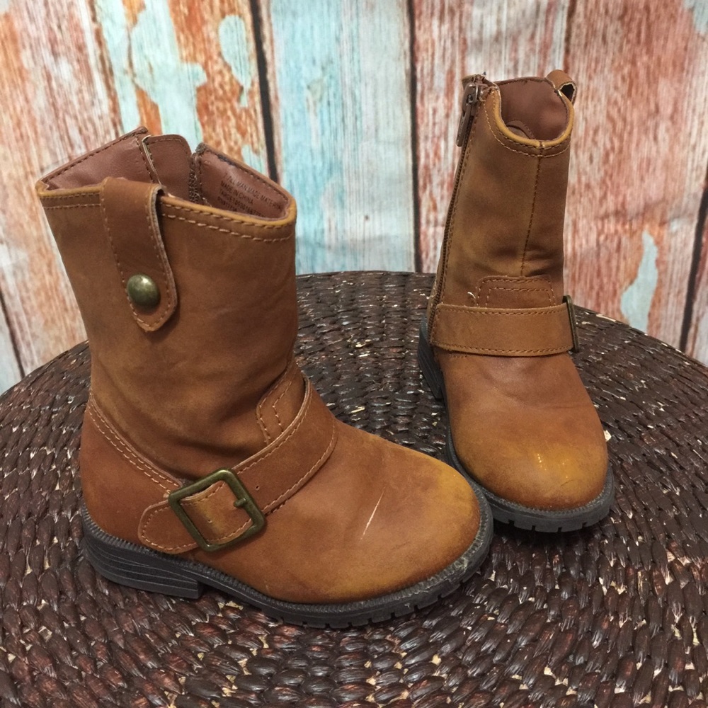 🎊🎊Cat&jack girl boots size 7 🎊🎊cute🎉🎉