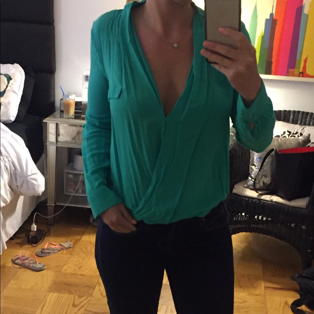 Zara green top