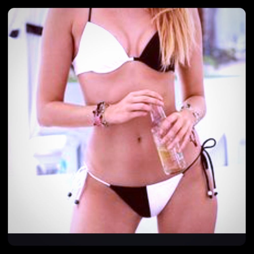 VS Swimsuit
