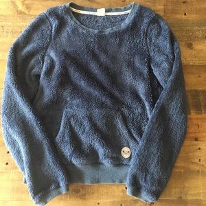 navy blue roxy sweatshirt