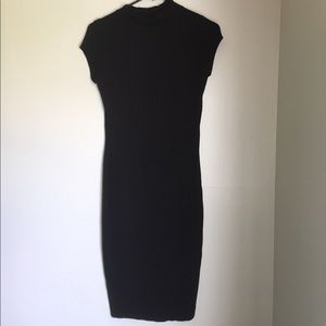 Bodycon black dress