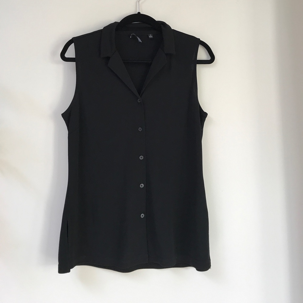 Sleeveless button up shirt