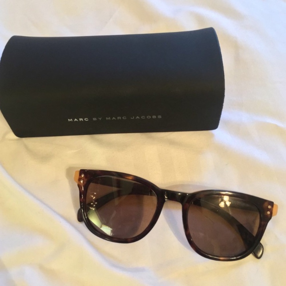 Marc Jacobs Wayfarer Tortoise Shell Sunglasses