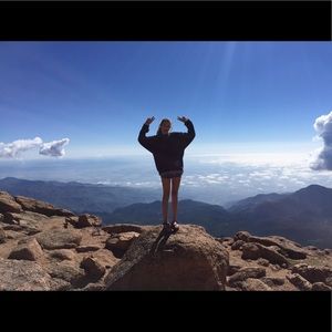 Meet your Posher, Jade