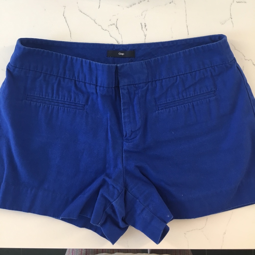 Gap blue chino shorts
