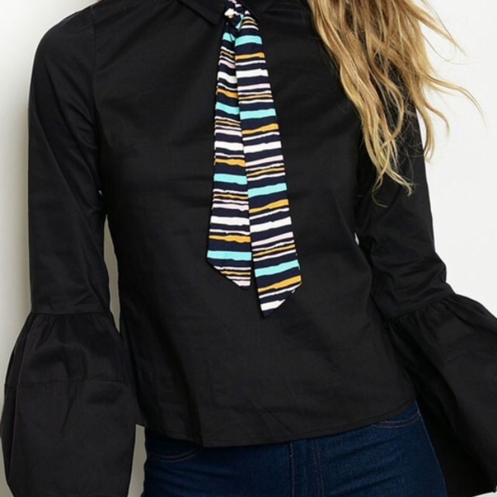 Bell sleeve top with neck tie