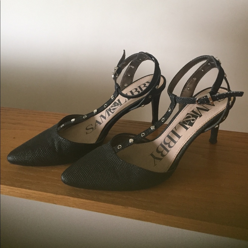Sam and Libby textured black heels 🖤