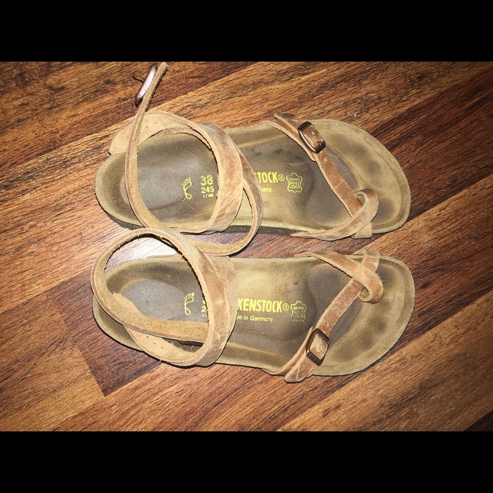 Yara Birkenstocks