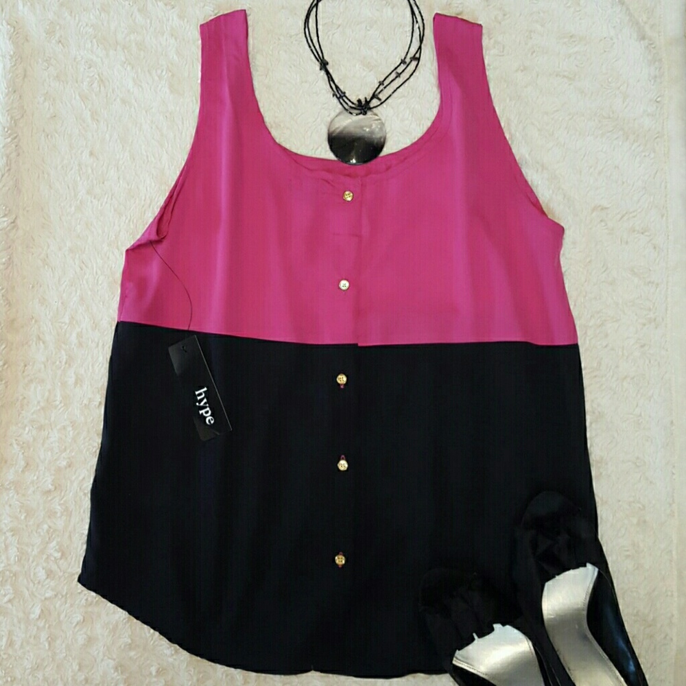 🖤 Mysterious Button Blouse!