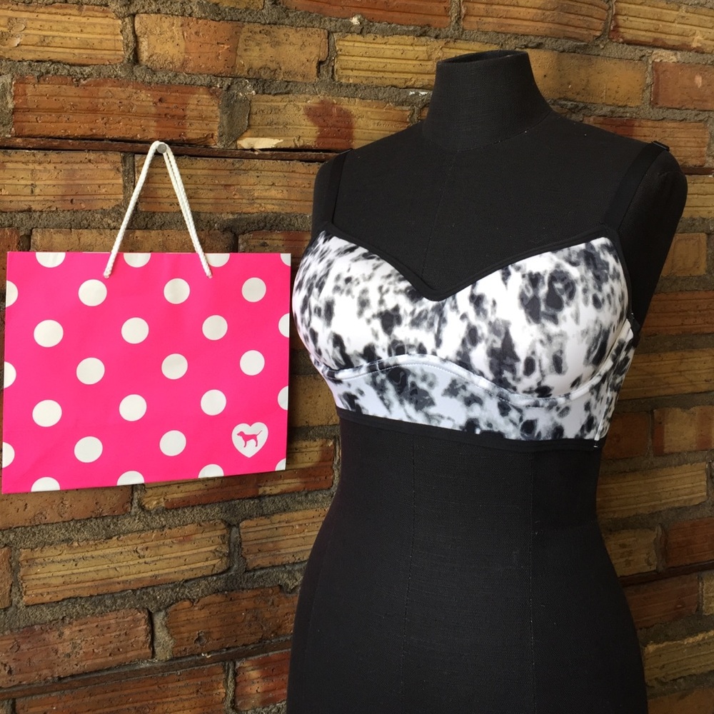 VS PINK Caged Sports Bra Padded