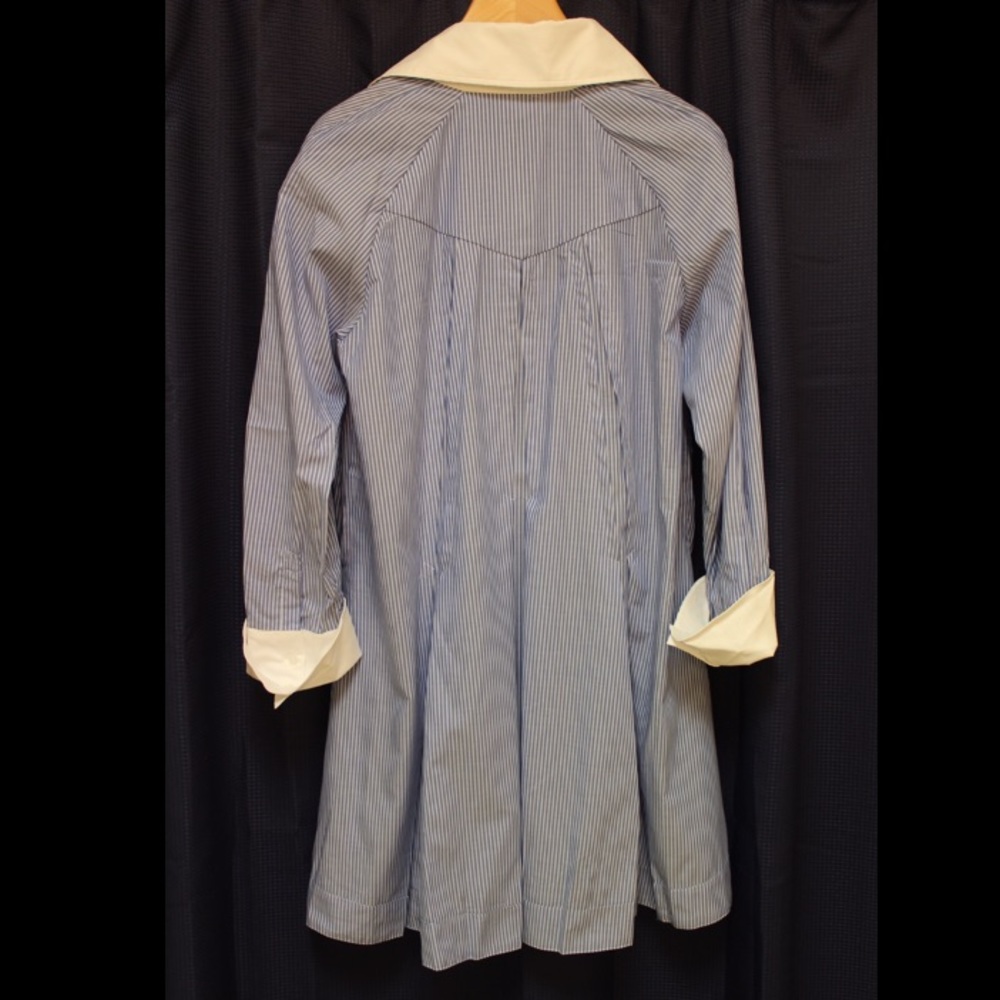 PLUS button up tunic - Picture 3 of 3