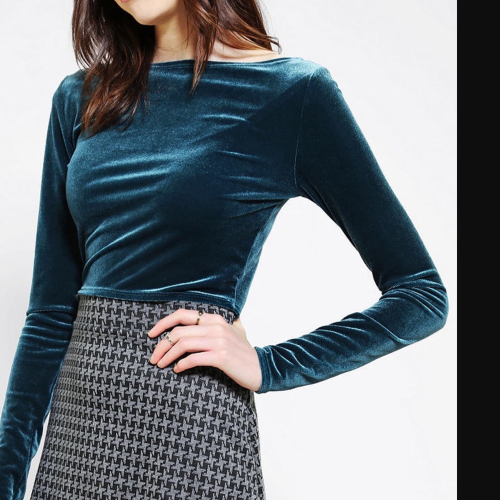 Urban outfitters crop top