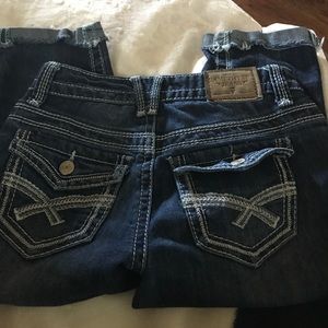 Amethyst size 0 capris great condition