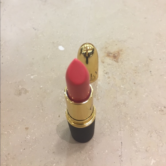 MAC Lipstick - Picture 4 of 4