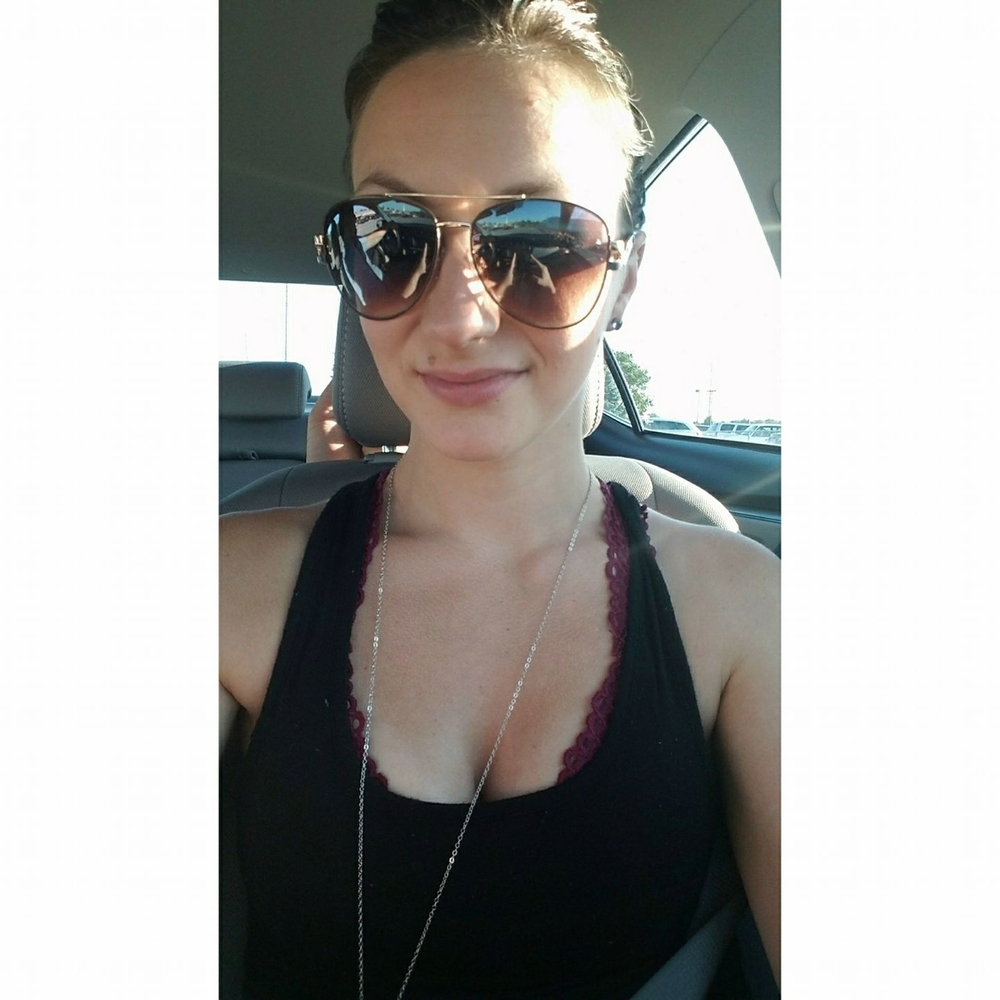 Meet your Posher, Savannah