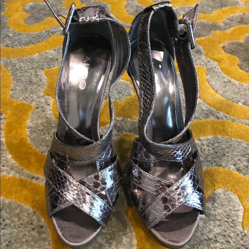Brand new Aldo strappy sandal heels pewter grey