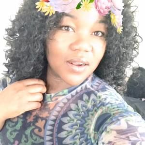 Meet your Posher, Alana