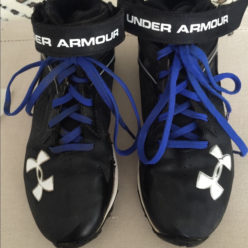 Under Armour Youth Cleats
