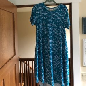Lularoe Carly (Med) legging material!