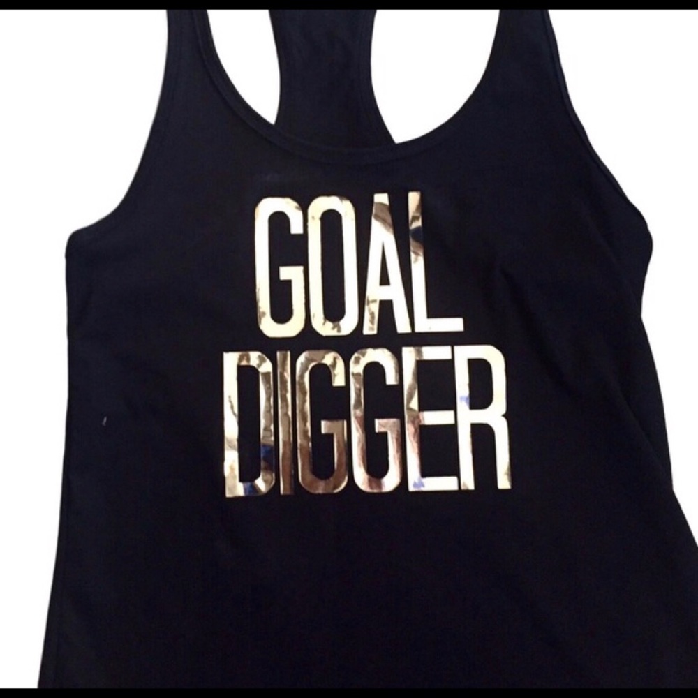 Black tank with "Goal Digger" in gold! - Picture 1 of 1